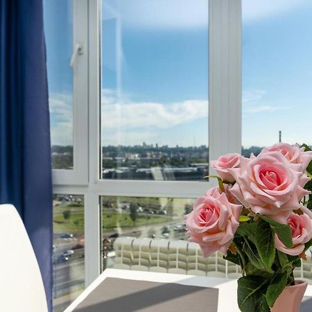 Fashionable Panoramic Apartments Dnieper. Obolon Kiev Exterior foto