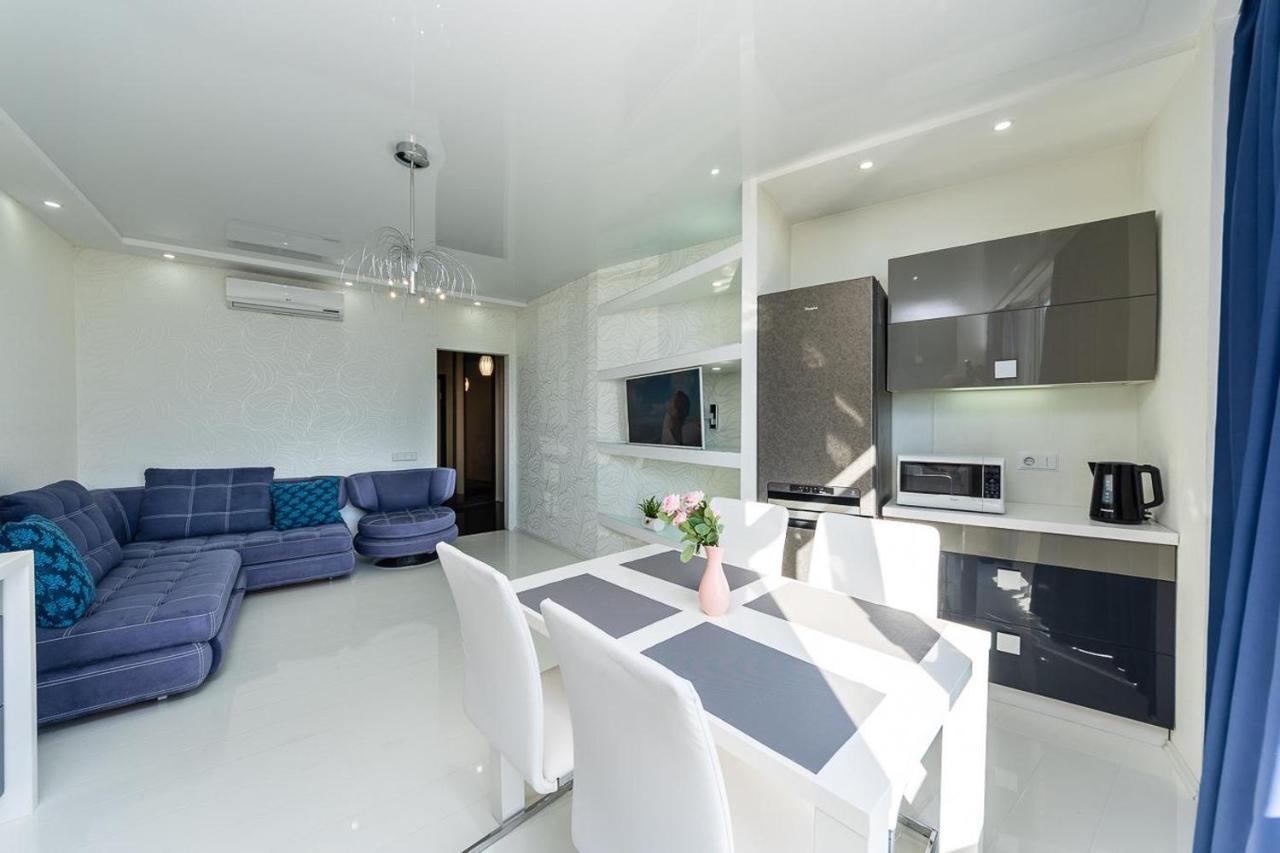 Fashionable Panoramic Apartments Dnieper. Obolon Kiev Exterior foto
